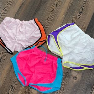 Nike shorts size small